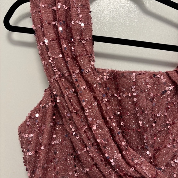 Elliatt Esther Dress in Pink/Plum - Picture 4 of 7